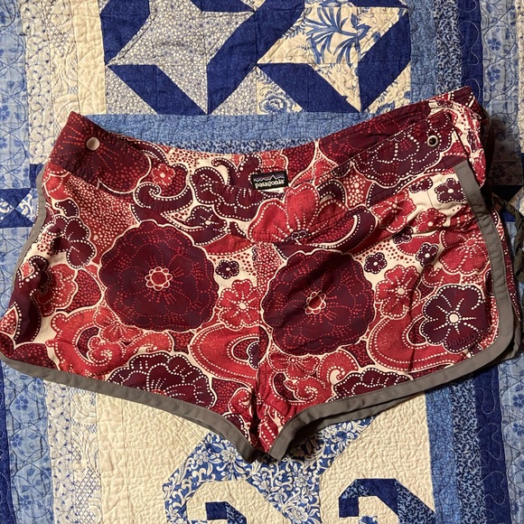 Womens patagonia swim shorts - Picture 1 of 4